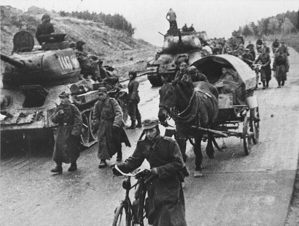 Polish Army tanks riding to Berlin in 1945.