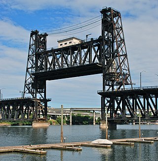 <span class="mw-page-title-main">Steel Bridge</span> Bridge in Portland, Oregon