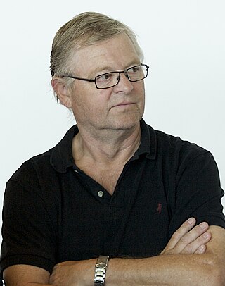 <span class="mw-page-title-main">Poul Erik Andreasen</span> Danish footballer and manager