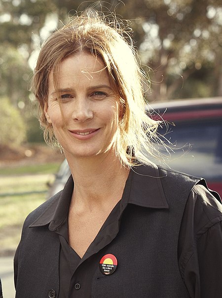 Rachel Griffiths 2012 (cropped).jpg