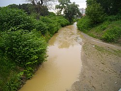 Река Какач във Връбница