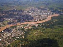 The Doce flowing through Governador Valadares