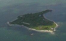 The name of Rose Island is attributed to the island's rose shape at low tide.