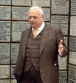 Roy Hudd in 2005