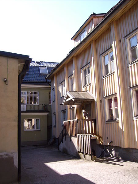 File:Saltängsgatan 13 i Norrköping, västra gårdhuset uppfördes före 1780, den 6 april 2007, bild 4.JPG