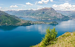 Вид с озера Лиерна Комо（итал. Lierna Lago di Como）на Bellagio（итал. Bellagio）