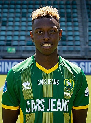 <span class="mw-page-title-main">Shaquille Pinas</span> Dutch footballer