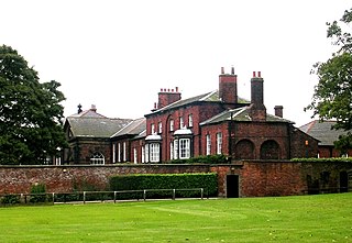 <span class="mw-page-title-main">Silcoates School</span> School in Wakefield, West Yorkshire, England