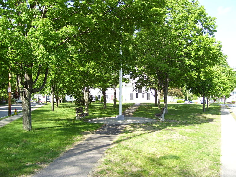 File:Slatersville Common Rhode Island.JPG