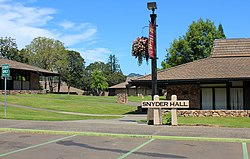 Snyder Hall Umpqua Community College.jpg