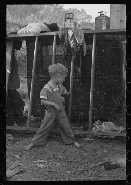 File:Son of destitute migrant, American River camp, near Sacremento, California. The boy has dysentery. See mount 9921-C 02.tif