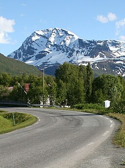 Spanstinden sett från Soløy i Lavangen