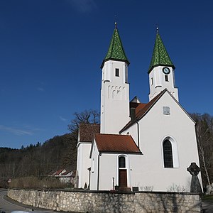 Sf. Mihail (Veringendorf) vedere spre est.jpg