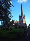 St. Johannes der Täufer Kirche Bromsgrove Mai 2015.jpg