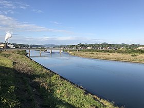 Takatsugawa River from Takatsu-Ohashi Bridge 5.jpg
