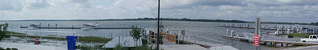 Panorama of the Tavares Seaplane Base & Marina on Lake Dora