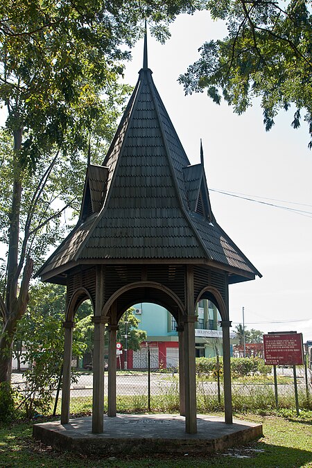 Fail:Tawau_Belfry.jpg