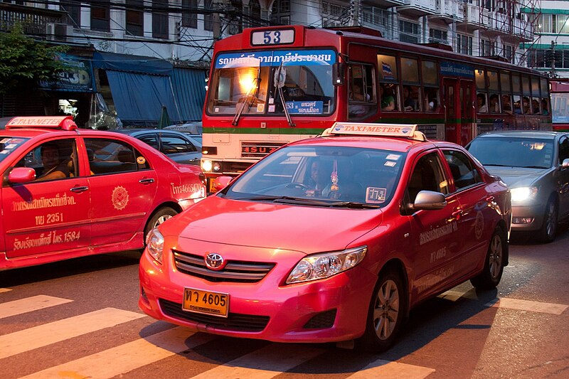 File:Taxi-meter in Bangkok 02.jpg