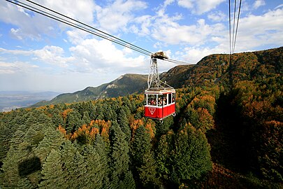 File:Teleferik, Uludağ.jpg