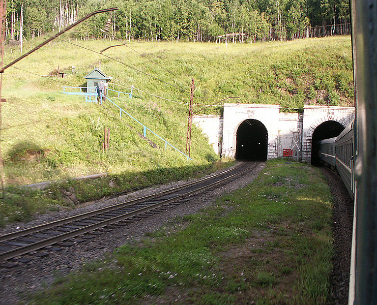 File:The large Baikal tunnel - panoramio.jpg
