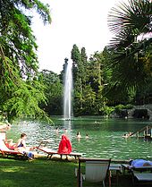 Il parco termale di villa dei Cedri, immerso nelle colline moreniche del Garda.