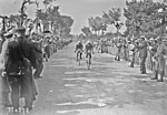 Thumbnail for File:Tour de France 1928 Etape 7 Salvador Cardona Victor Fontan Arrivée.jpg