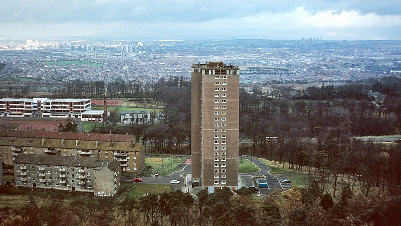 File:Tower Block UK photo glw1-20 (Bogany Castlemilk 1981) (filter crop).jpg