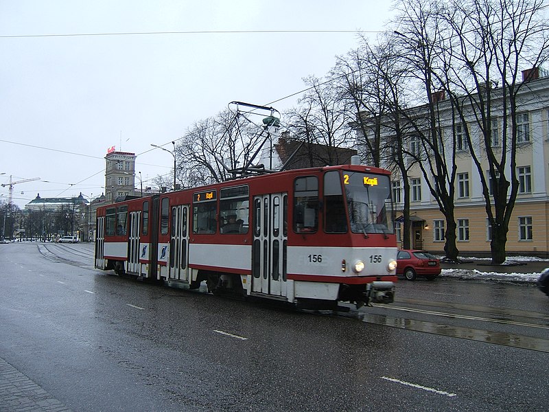 File:Tram (3301705550).jpg