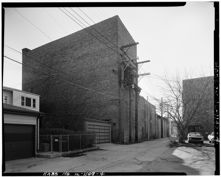 File:VIEW FROM NORTH EAST SHOWING REAR - Oak Park Theatre, 116-120 South Marion Street, Oak Park, Cook County, IL HABS ILL,16-OAKPA,4-4.tif