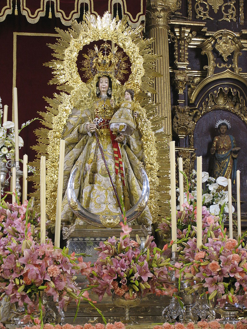 Cruz de madera marrón dije Virgen del Carmen