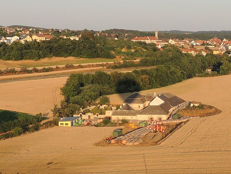 File:VOGELSANGMÜHLE EGGENBURG 20150712.jpg