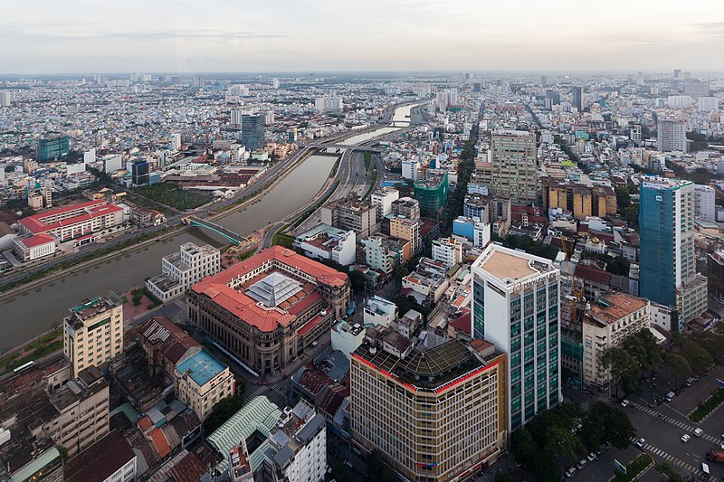 File:Vista de Ciudad Ho Chi Minh desde Bitexco Financial Tower, Vietnam, 2013-08-14, DD 06.JPG