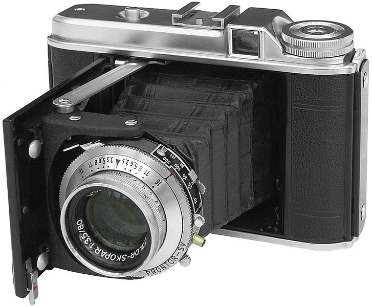 File:Voigtländer Perkeo I.jpg