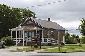 Mercusuar Old Mackinac Point Township Hall