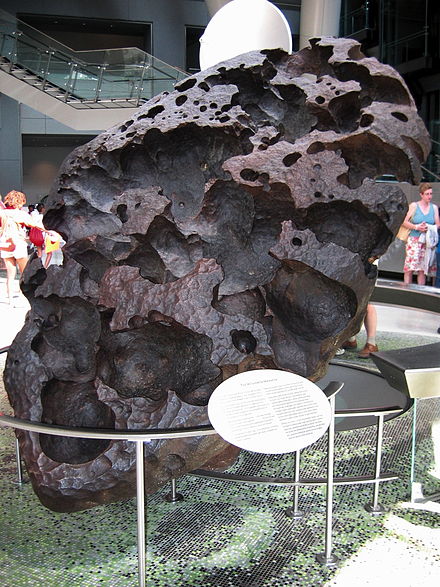 威拉姆特陨石是已知第六大陨石，内含百万分之4.7（4.7 ppm）的铱元素。[37]