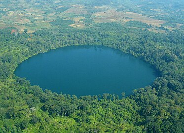 Llyn Yeak Laom, Cambodia