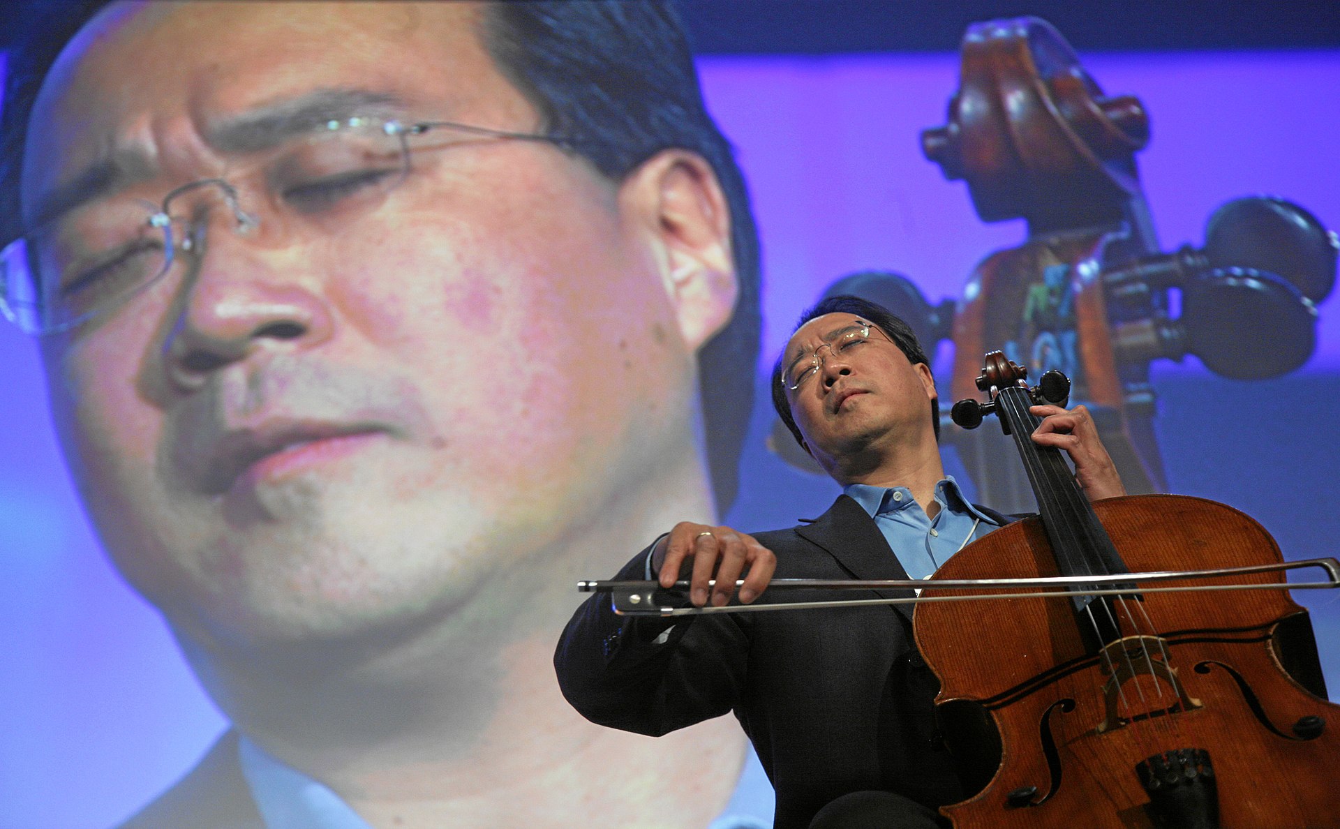 1920px-Yo-Yo_Ma_-_World_Economic_Forum_Annual_Meeting_Davos_2008.jpg