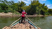 Gambar mini seharga Berkas:"Tambang" boat in Brantas River.jpg