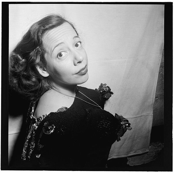 File:(Portrait of Imogene Coca, Café Society (Downtown)(?), New York, N.Y., ca. June 1947) (LOC) (4932354896).jpg