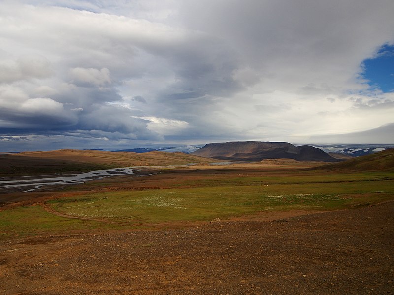 File:Ásgarður Valley - 2013.08 - panoramio.jpg