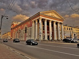 Здание Тверского академического театра драмы на ул.Советской, май 2018 года