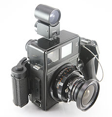 0510 Mamiya Universal 75mm f5.6 lens with Finder.jpg