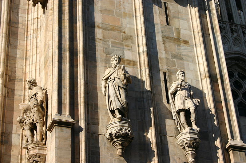 File:1049 - Milano - Duomo - Statua di Mosè e di santo - Foto Giovanni Dall'Orto, 15 Sept-2007.jpg