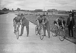 1921 : Course 30 km au Parc.