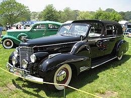 Una Cadillac Serie 90 del 1940