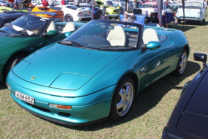 File:1996 Lotus Elan M100 S2 (21795911792).jpg