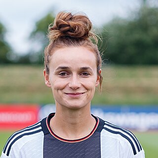 <span class="mw-page-title-main">Lina Magull</span> German footballer player