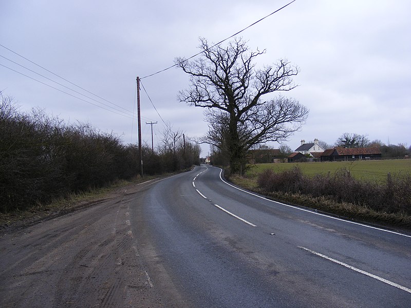 File:A1120 at Pettaugh - geograph.org.uk - 1723084.jpg