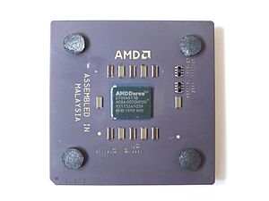 File:AMD Duron 700 D700AST1B Sockel A.jpg