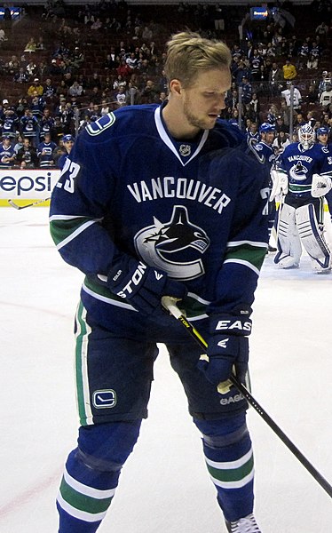 File:Alex Edler 2011-03-14.JPG